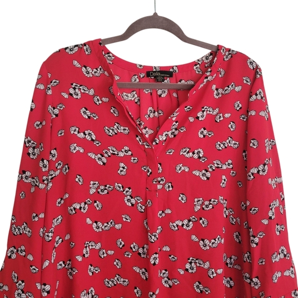 Dalia Floral Blouse - Picture 2 of 7